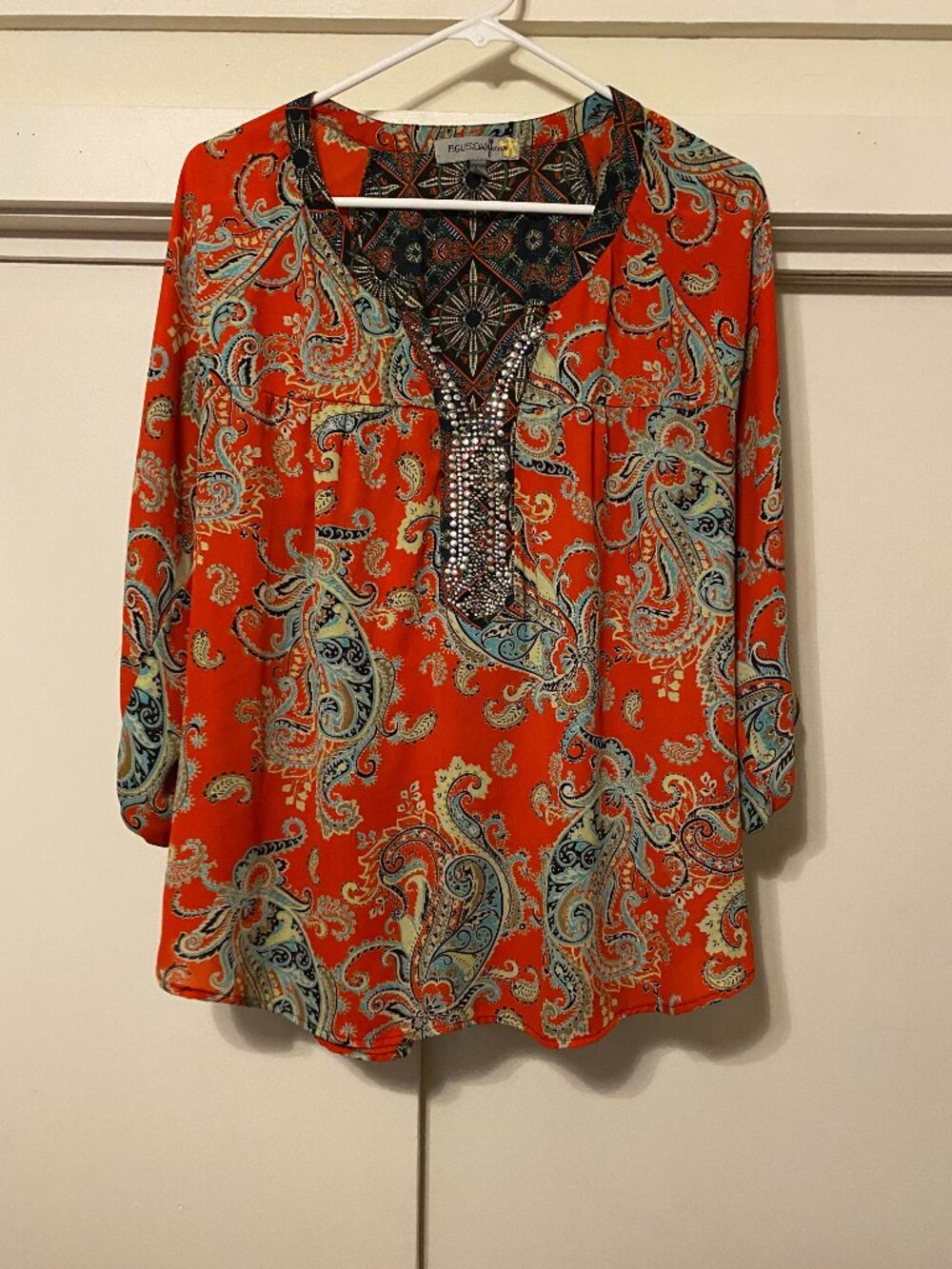 Figueroa & Flower, beautiful red paisley Boho blouse, size L